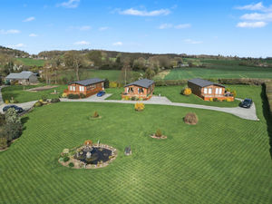 Photo 1- click for photo gallery